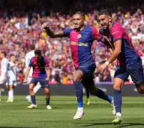 db游戏平台官网-阿斯顿维拉训练开放日，今晨远射贴柱引欢呼，全明星赛在即，高层口径保持一致